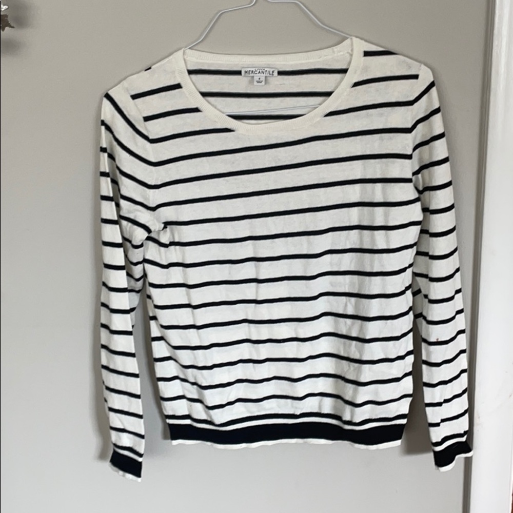 J crew woman’s small sweater